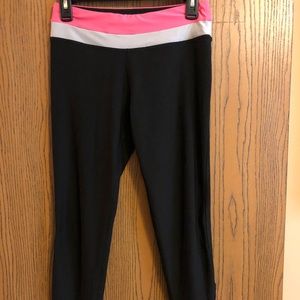 2 pair of  yoga leggings